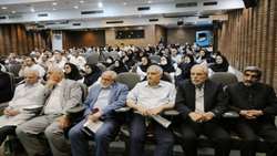 گرامیداشت مقام استاد در دانشکده دندانپزشکی شهید بهشتی