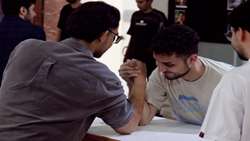 مسابقات طناب کشی و مچ اندازی